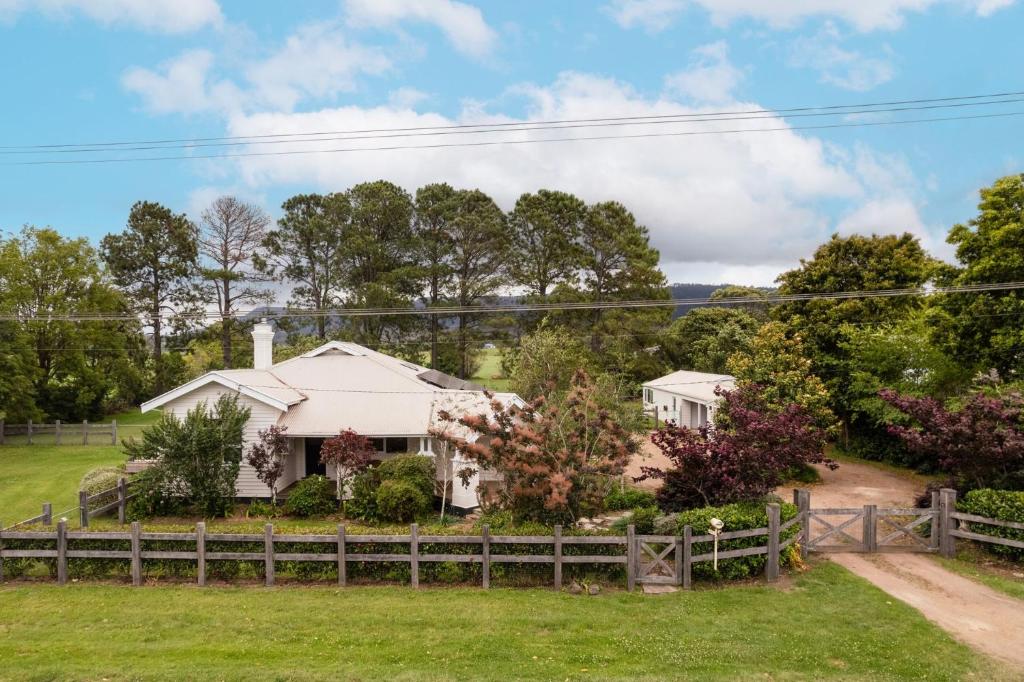 Enjoy an extra night on us! Book a 3-night stay at Mabel's Cottage and pay for just 2 nights! photo 2