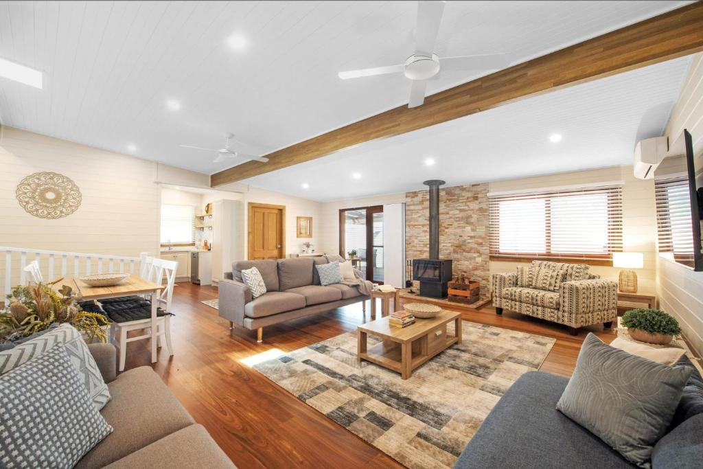 Rosemill Cottage - Mobility friendly accommodation never looked better! photo 1