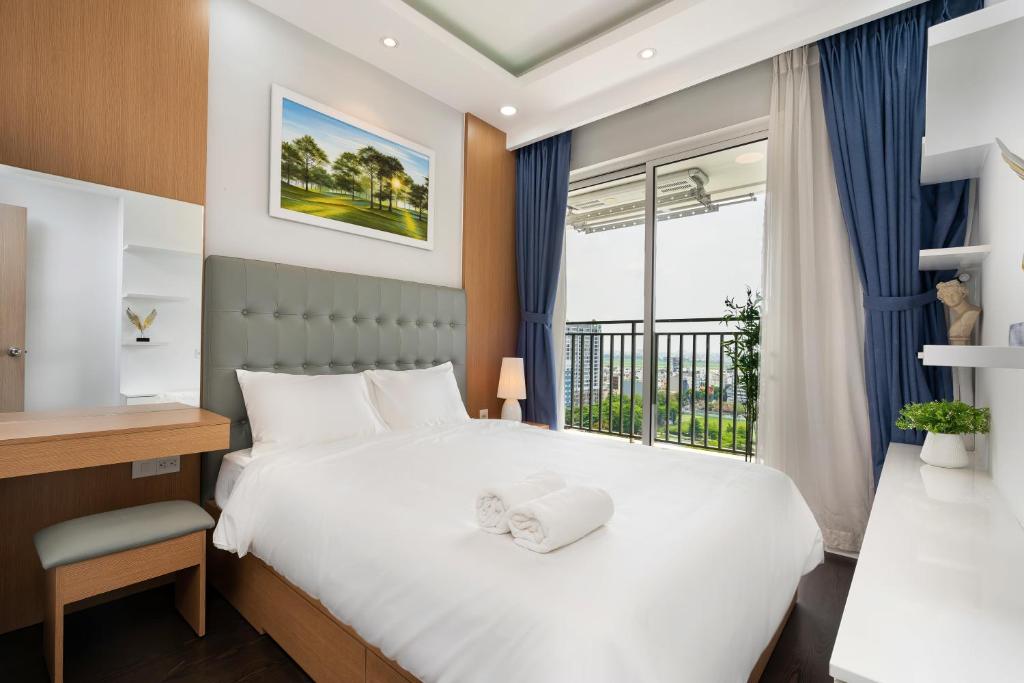 Golden Mansion - Transit Apt Free POOL & GYM