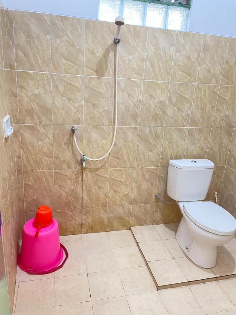 Bamboo House Room Type - Deluxe Double Room (2 Adults + 1 Child)