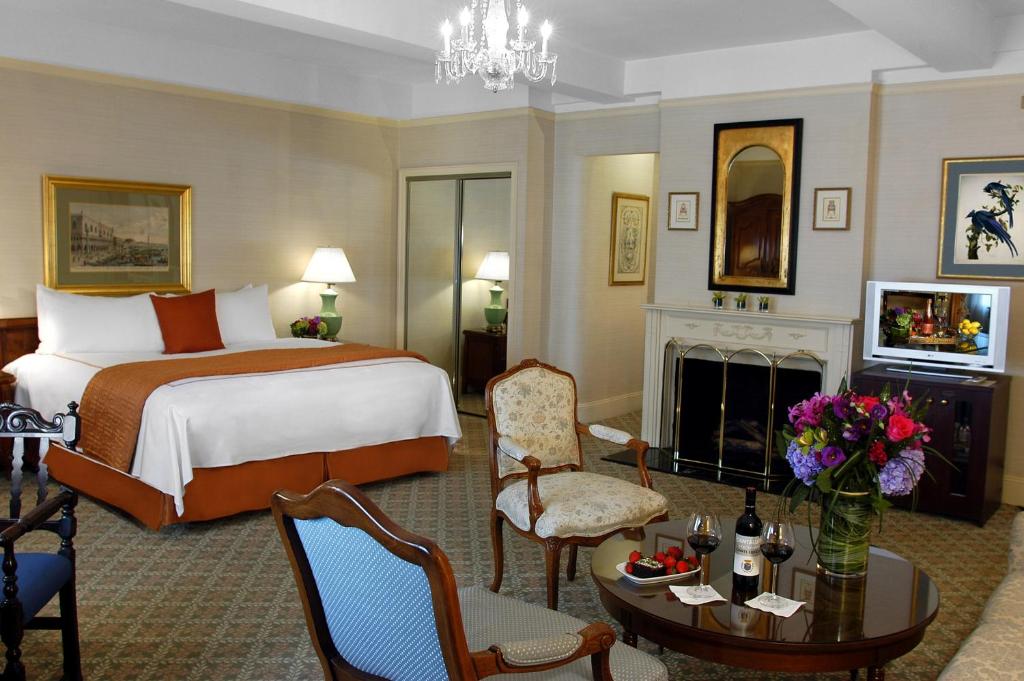 Сьюит (Полулюкс), Hotel Elysee by Library Hotel Collection