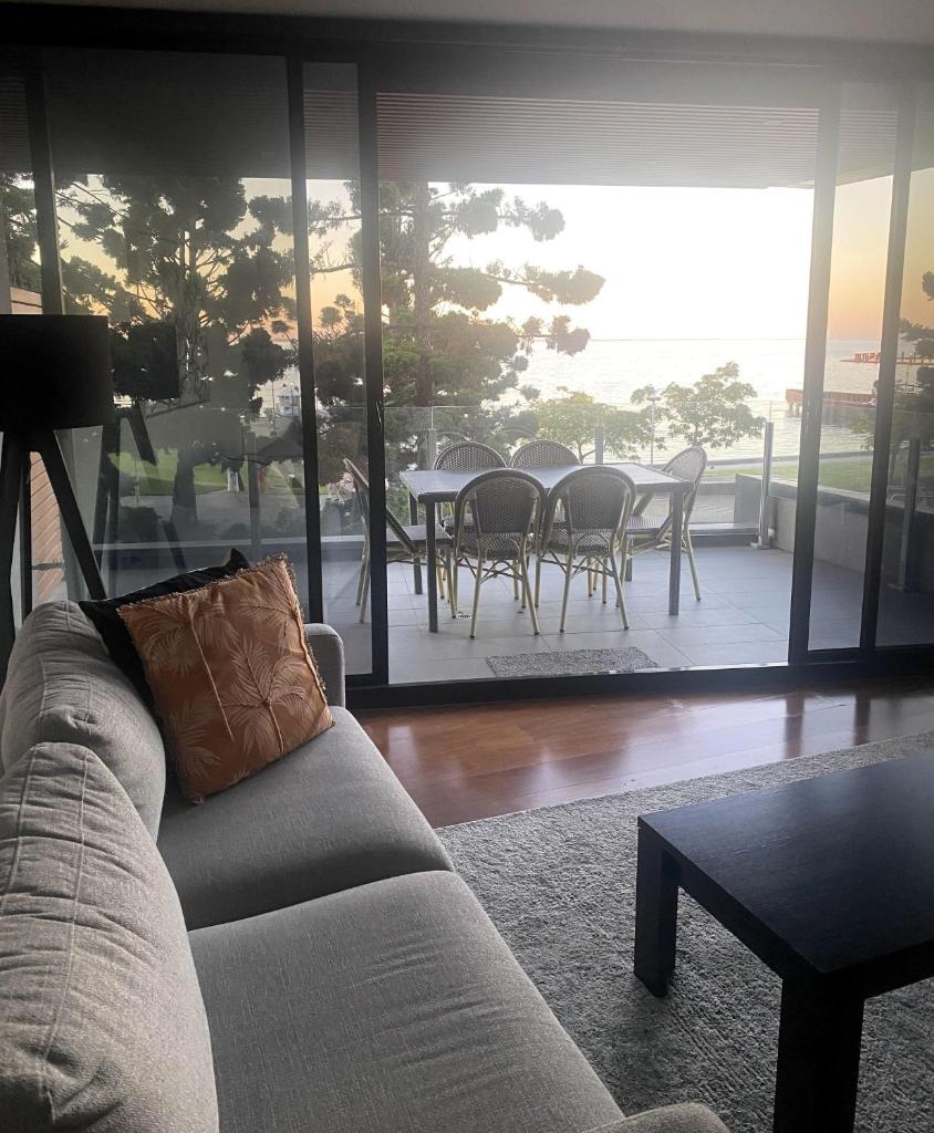 The Pier Point Apartments Geelong Waterfront photo 1