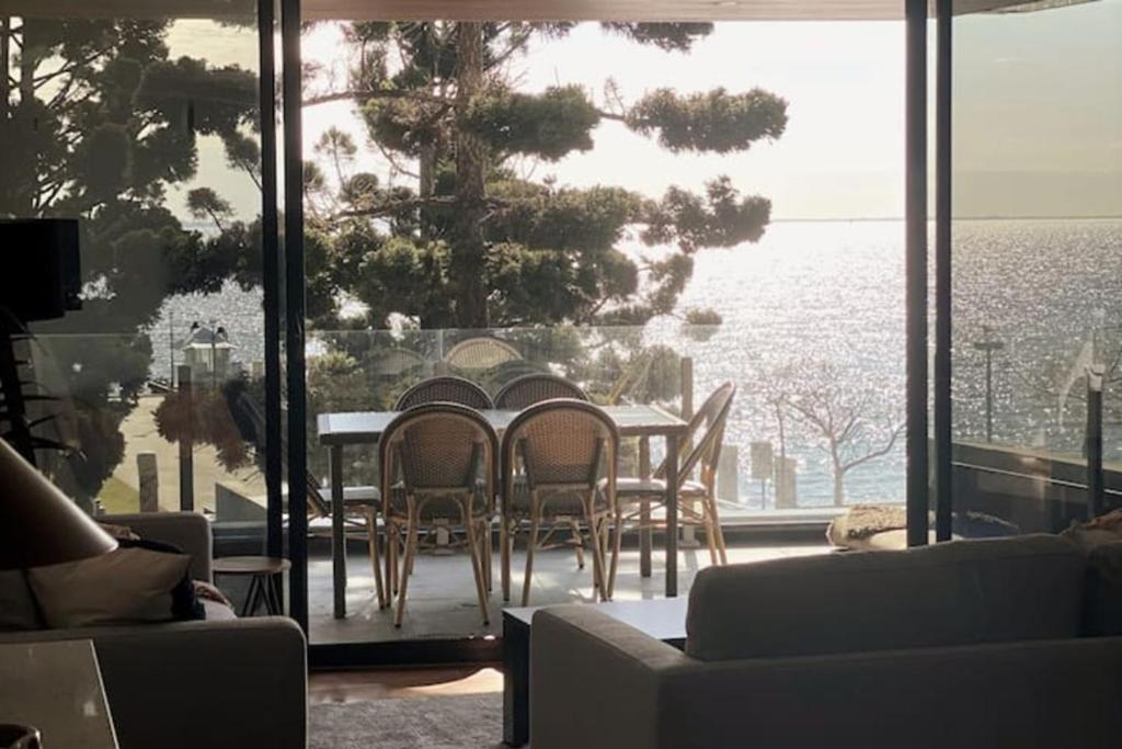The Pier Point Apartments Geelong Waterfront photo 2