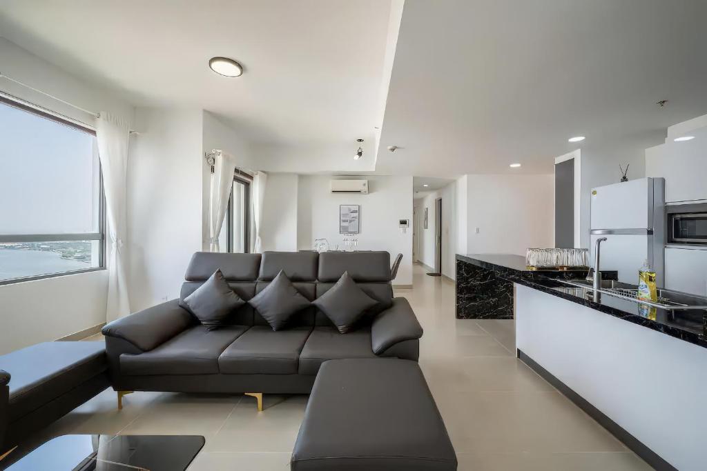 GEM EMERALD - Celadon City Tân Phú