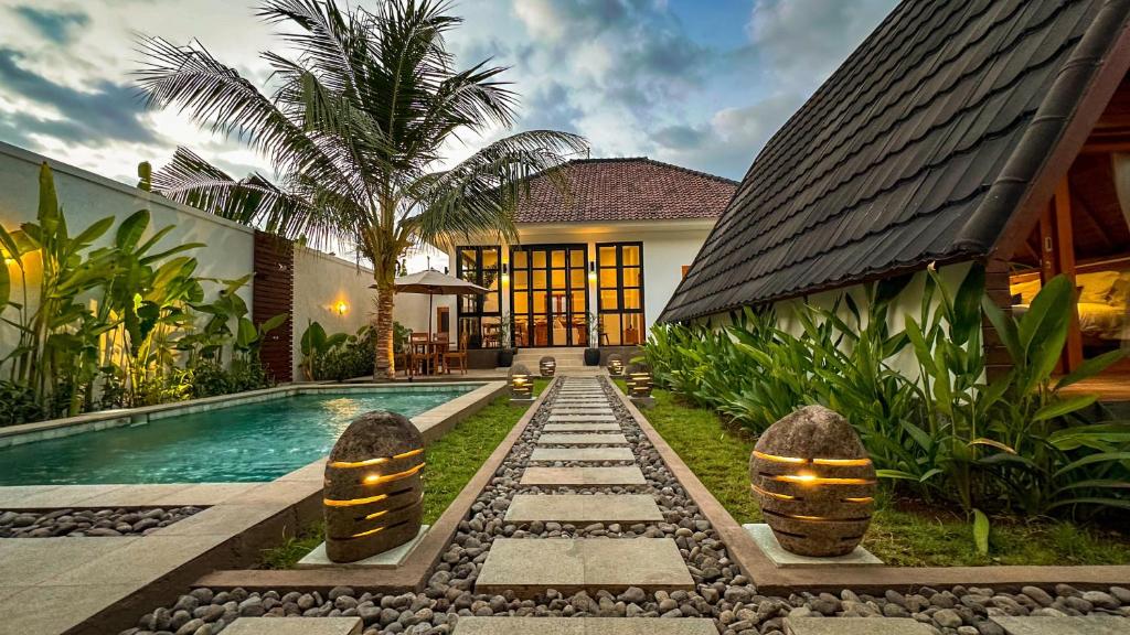 Villa Tegal lovina