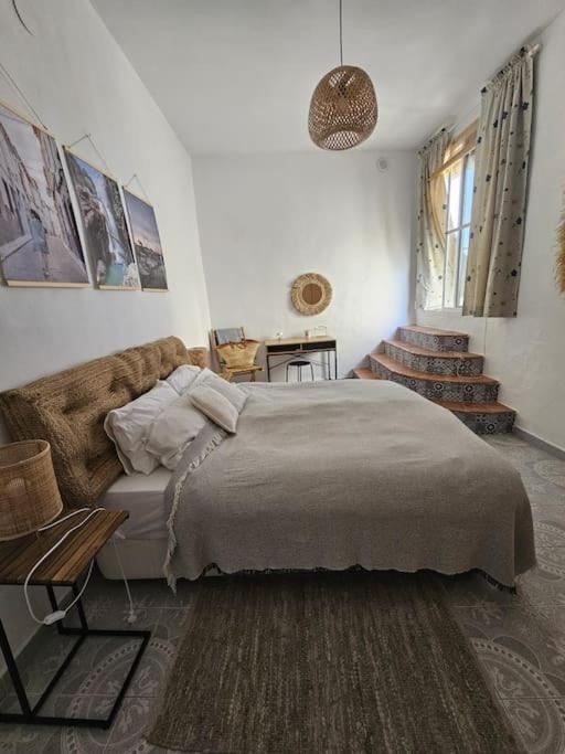 Casa Blanca Oliva, Valencia