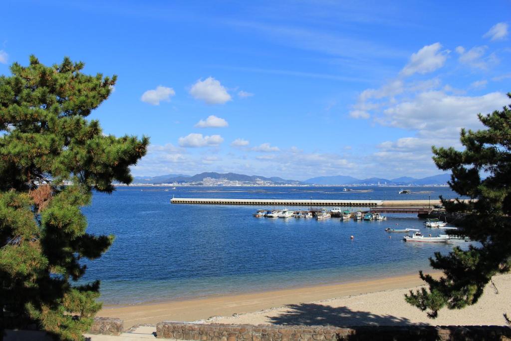 Miyajima Seaside Hotel photo 3
