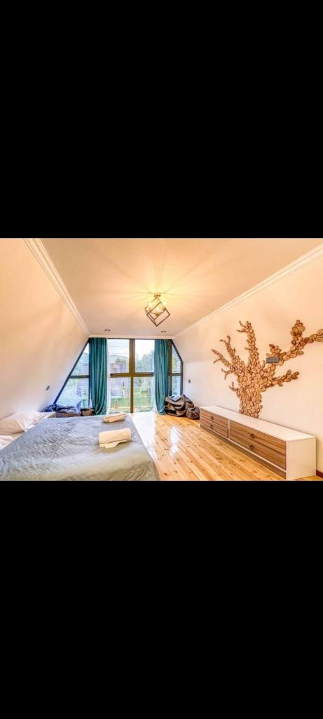 Liki Home 3 photo 2