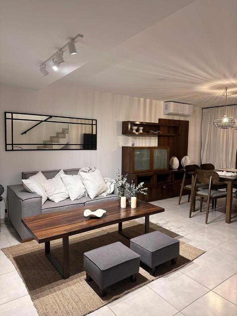 Espectacular departamento en Villa Allende photo 2