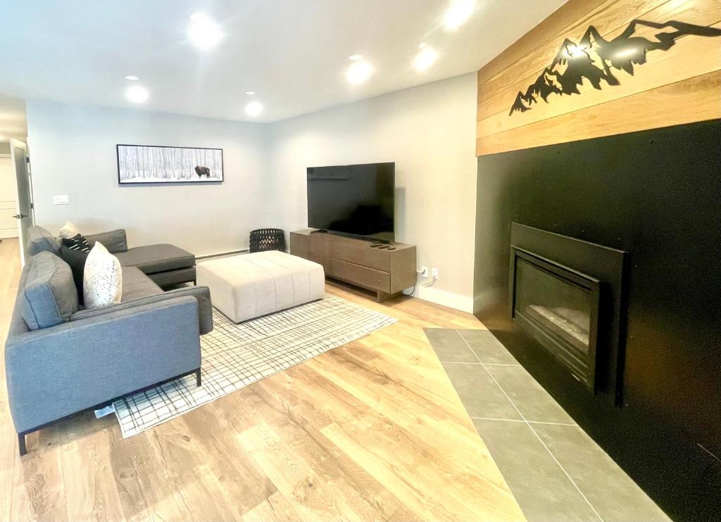 Park Place C-103 image