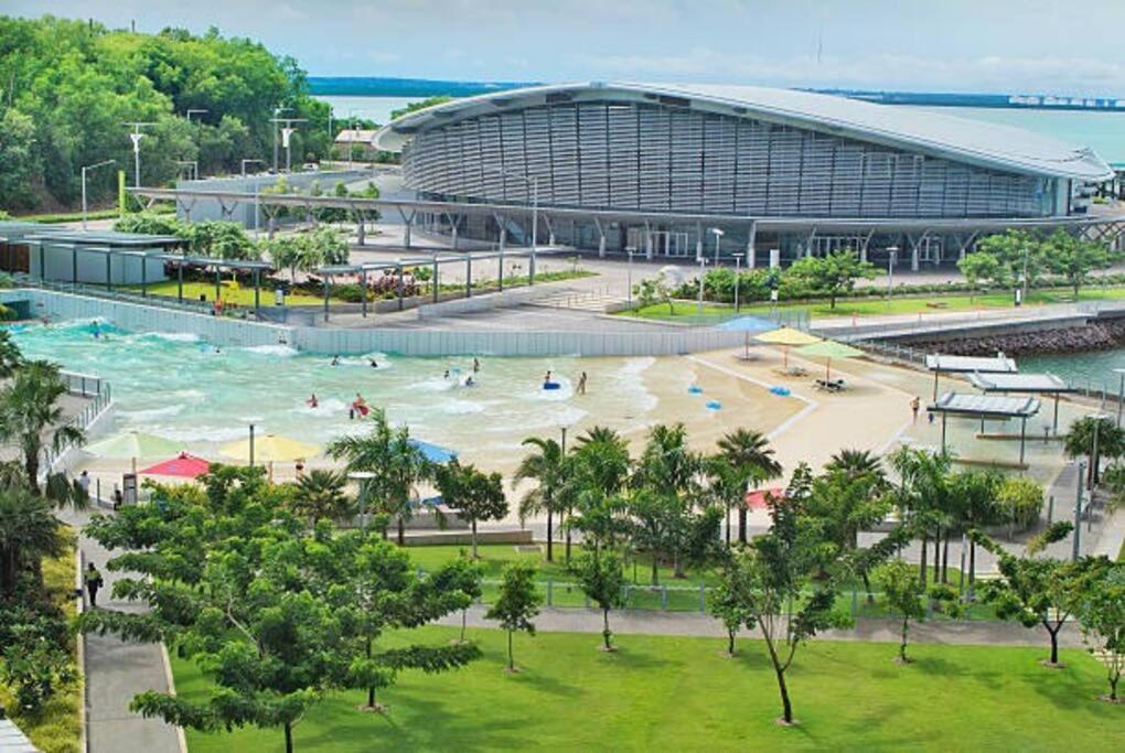 Skytower Wonder Ocean View Balcony - Pool - Office photo 3