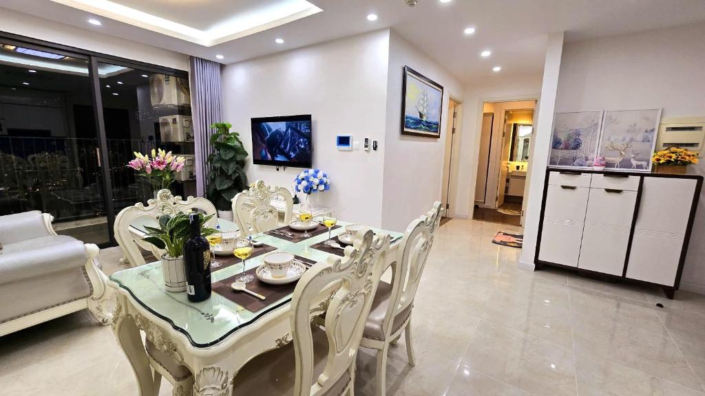 Vinhomes D'capitale Luxury Apt 2Brs & 2Bths #Jerry's House