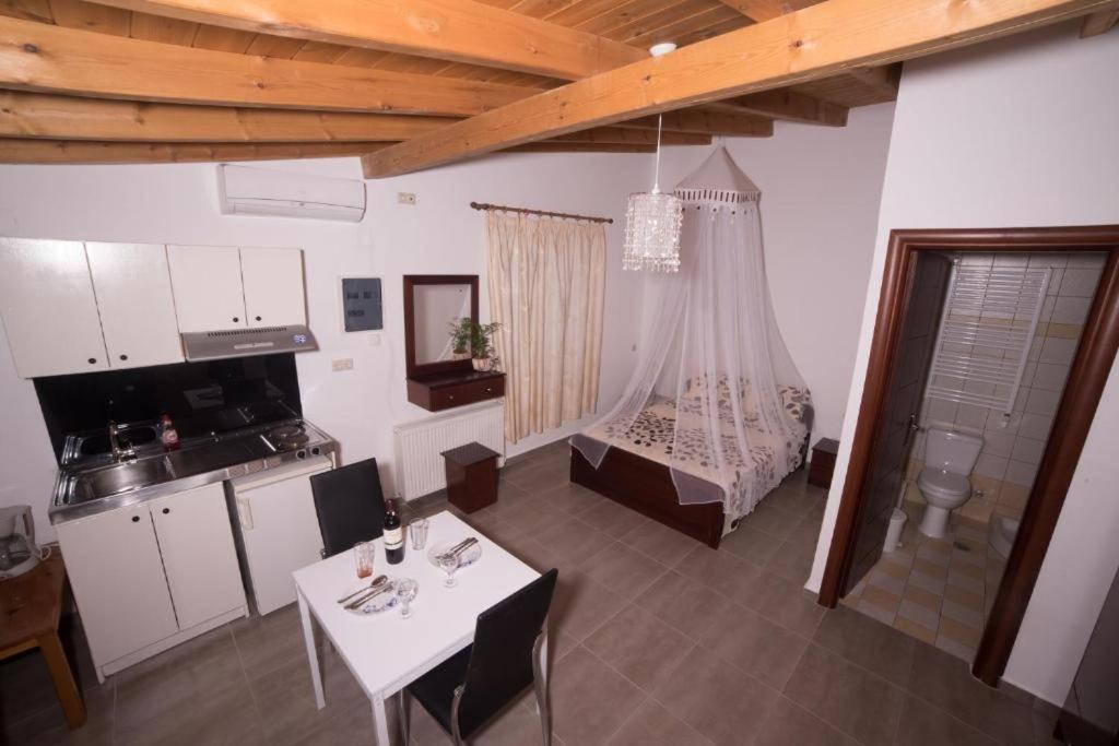 Bodikos Apartments