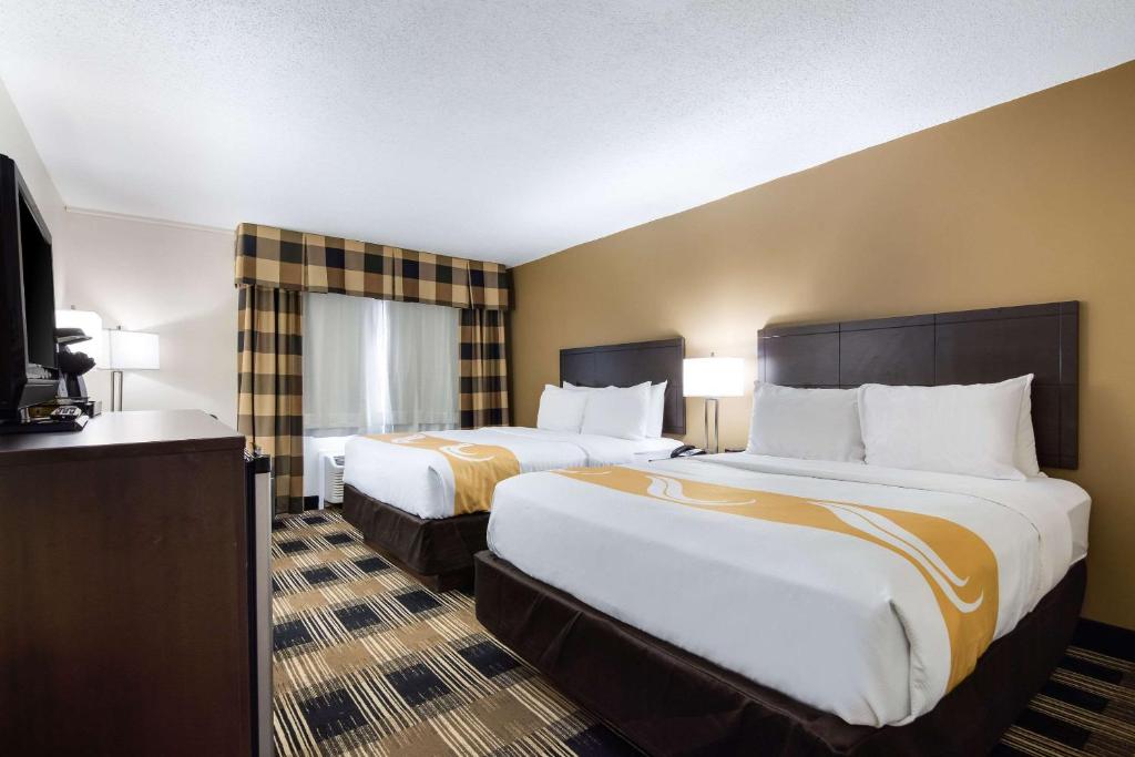 Quality Inn Oneonta Cooperstown Area image