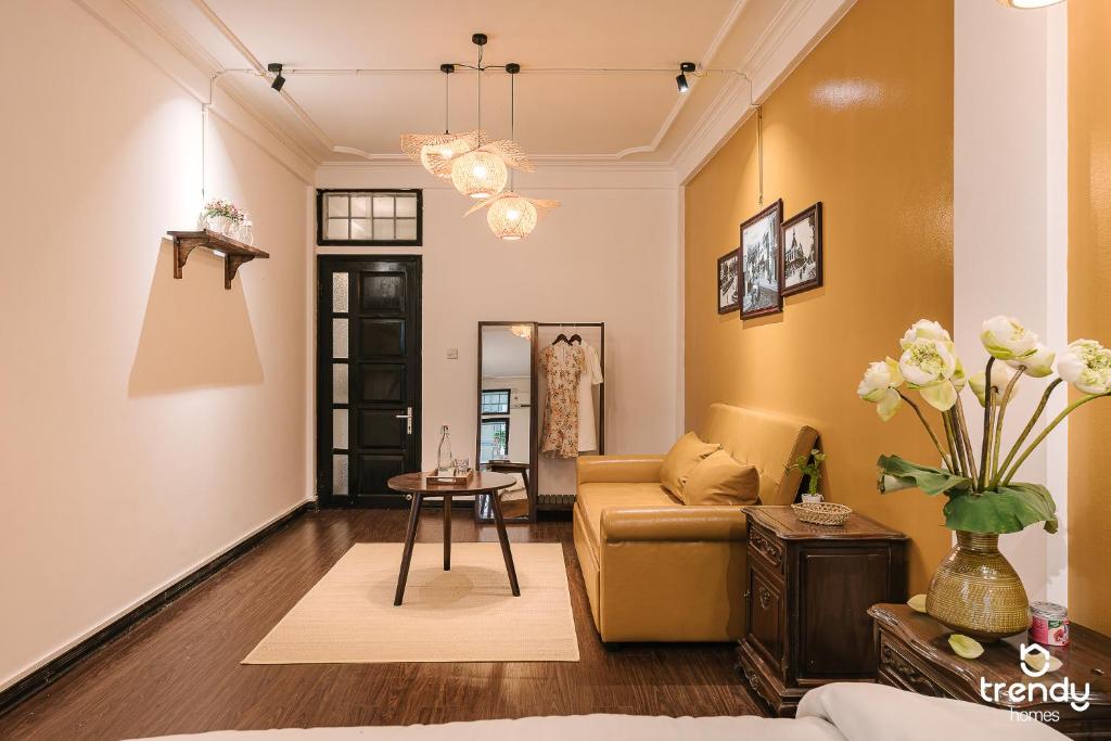 3' to Central Lake - 6BR 16PPL - Full house - Balcony PNL2