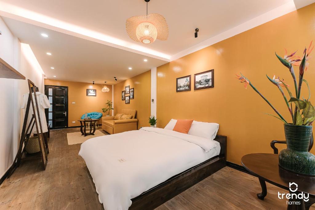 3' to Central Lake - 6BR 16PPL - Full house - Balcony PNL2