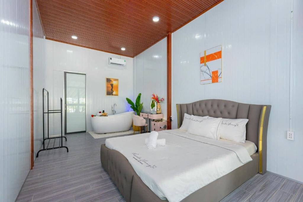 Villages Green Day 22 Hồ Siêu RỘNG Bãi sau