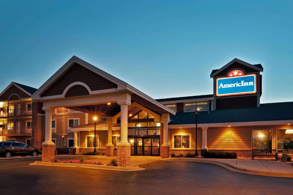 AmericInn by Wyndham Chanhassen image