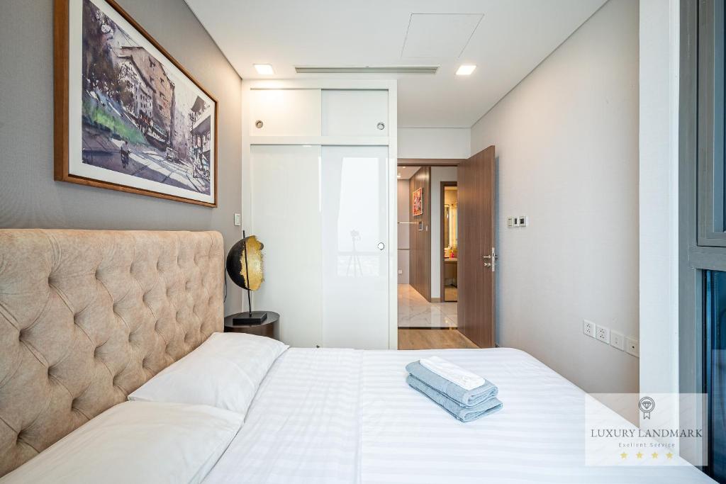 The Signature Landmark 81 - Vinhomes Central Binh Thanh