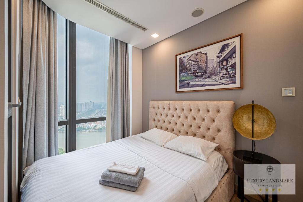 The Signature Landmark 81 - Vinhomes Central Binh Thanh