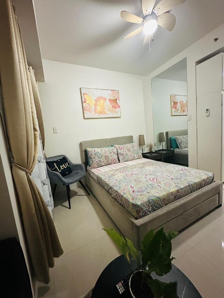 Lengs Place 1 - Studio Unit at Inspiria Condo Beside Abreeza Mall Davao City, Davao City
