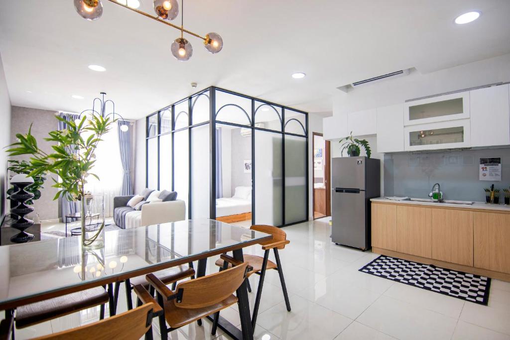 Grand Riverside Aparment 4Brs 5 Beds near D1