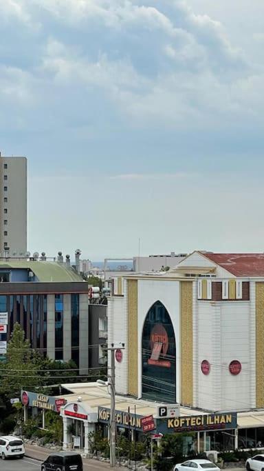 LYRA HOMES Geniş, Ferah, Denize Yakın - Tap to explore photos