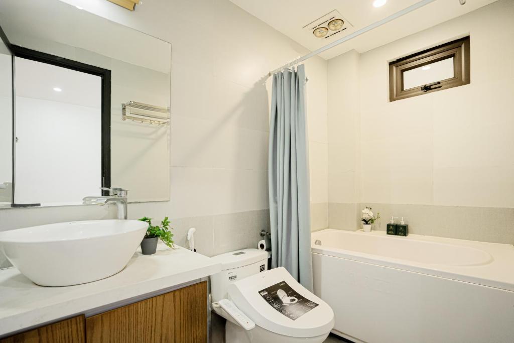 22 Apartment in 60 LL
