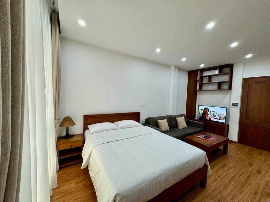 Studio 302 Near Vinhomes Gardenia