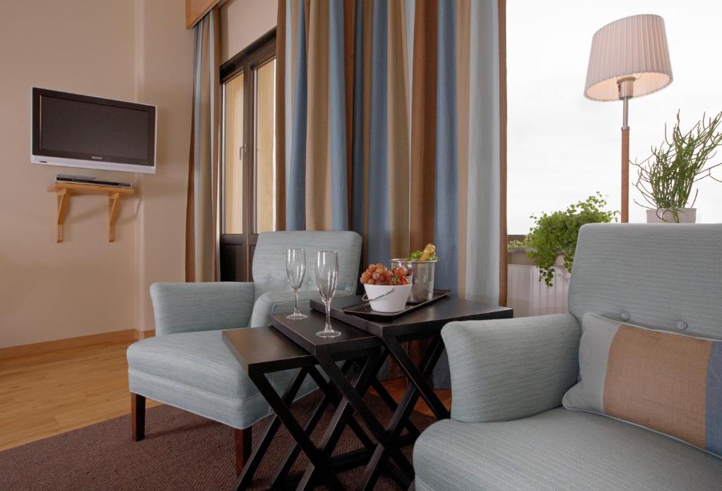 Двухместный (Улучшенный двухместный номер с 1 кроватью и ужином), Clarion Collection Hotel Wellington