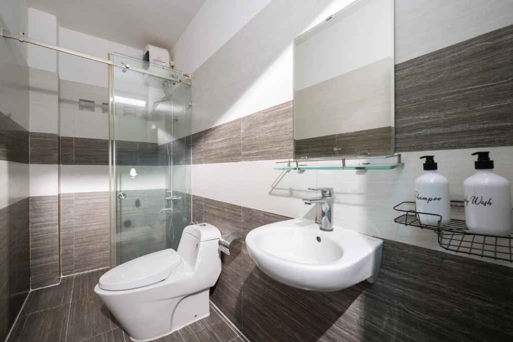 Cam On Luxury Pool Villa by Beach - Free Airport Pickup