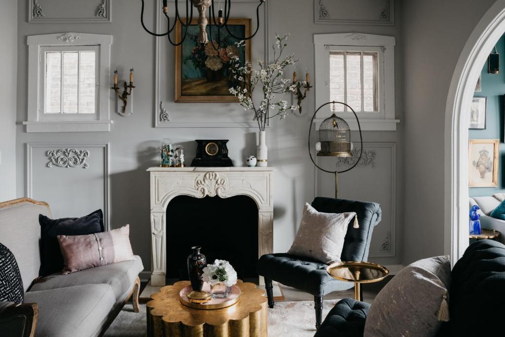 North Side Pied a terre image