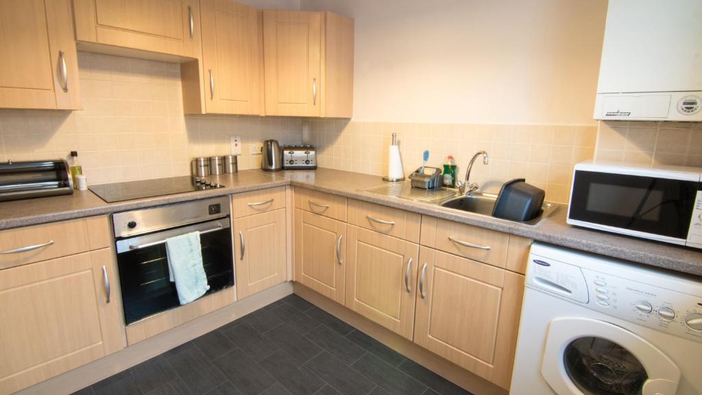 Morris Gardens Apartments photo 3