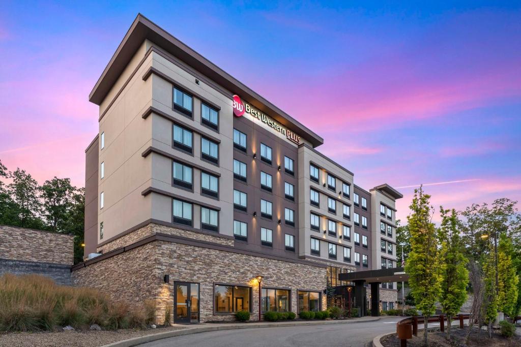 Best Western Plus Cranberry-Pittsburgh North image