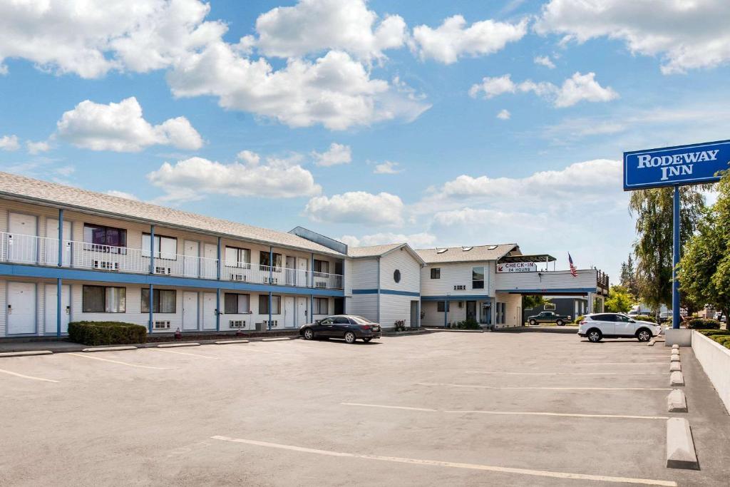 Rodeway Inn Coeur d'Alene image