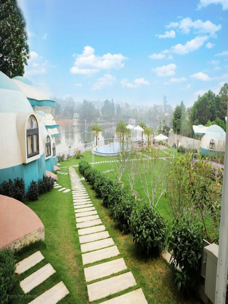 Villa 8 phòng ngủ - view hồ - BBQ - bể bơi riêng - Ba Vì