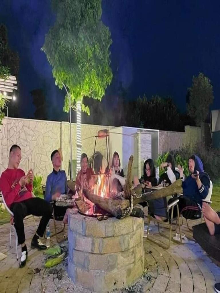 Villa 8 phòng ngủ - view hồ - BBQ - bể bơi riêng - Ba Vì