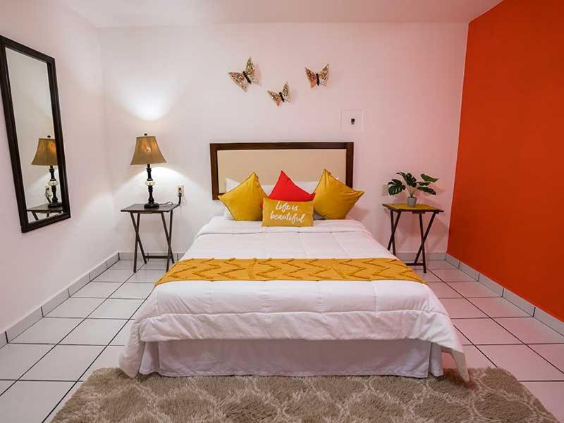 Posada Mariposa Boutique Hotel - Tap to explore photos