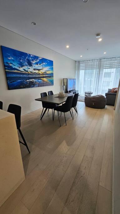 Bondi Junction Bellissima photo 1