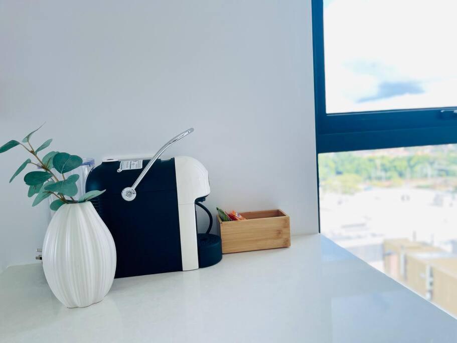 SPR Serivce Apartment 2 bedrooms Bankstown photo 1