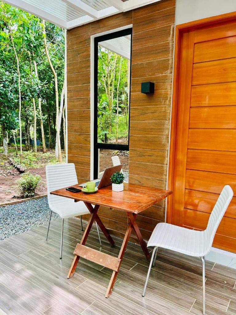 Rooms of Tagaytay's Cozy Loft-type Forest House and Camp