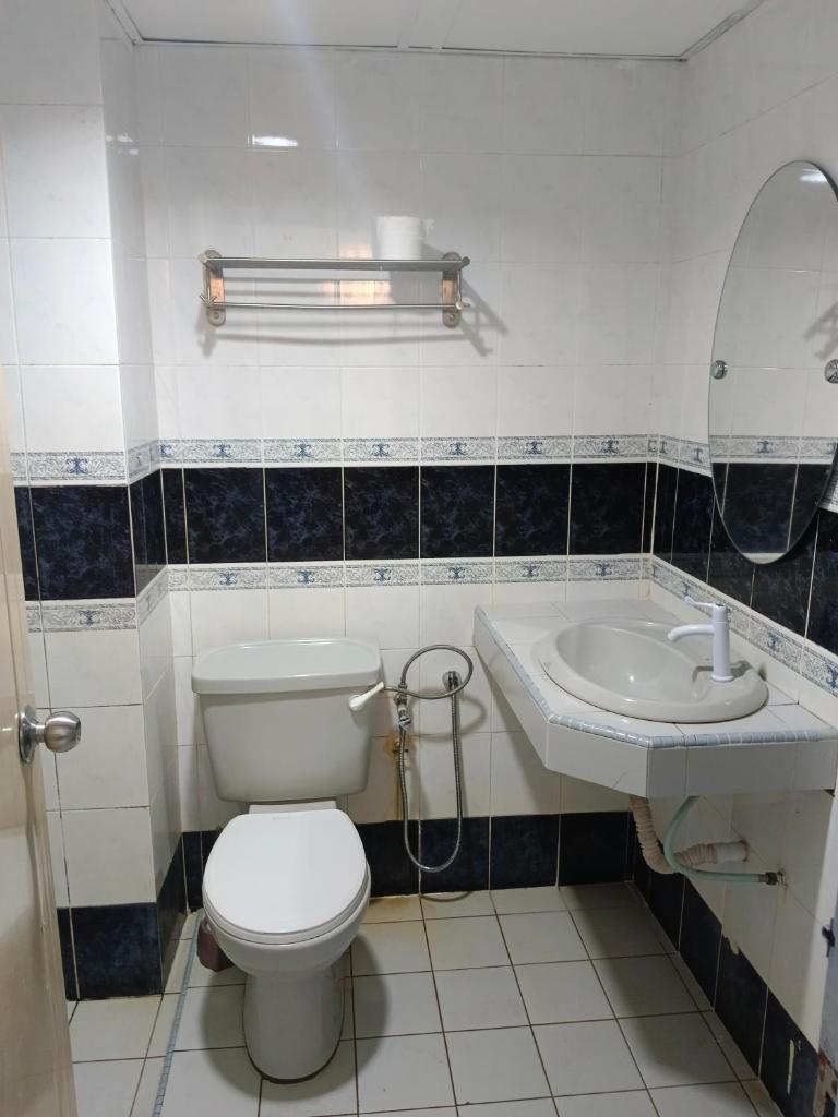 Glory Beach Resort 2Room & 3Room Private Units - Tap to explore photos