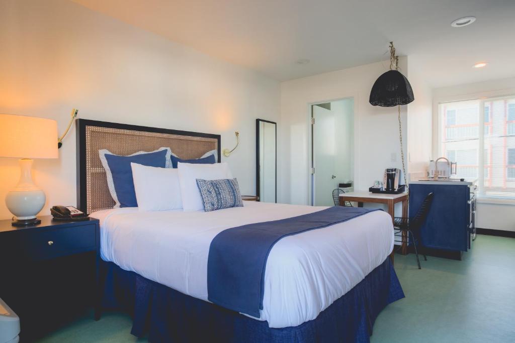 Mylo Hotel image