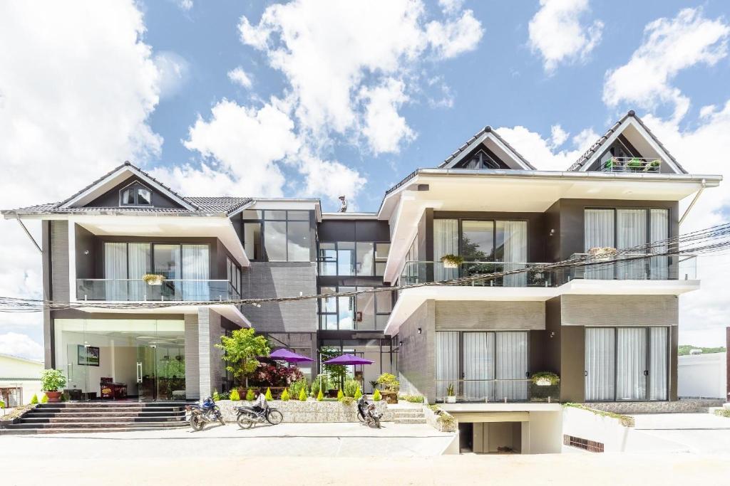 Đà Lạt Mega Sky Hotel