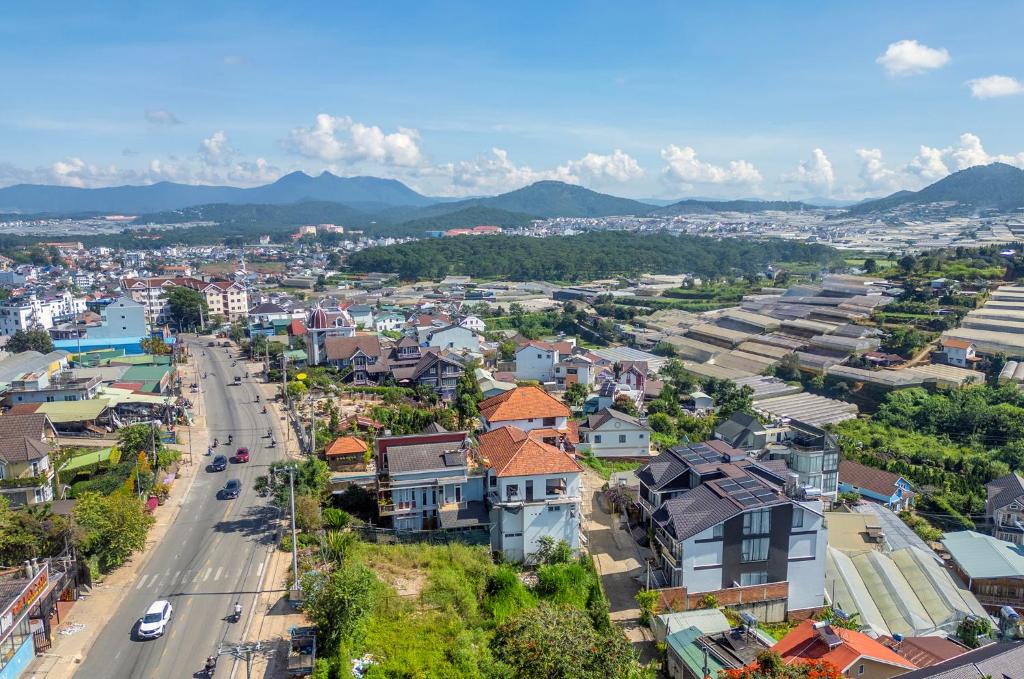 Đà Lạt Mega Sky Hotel