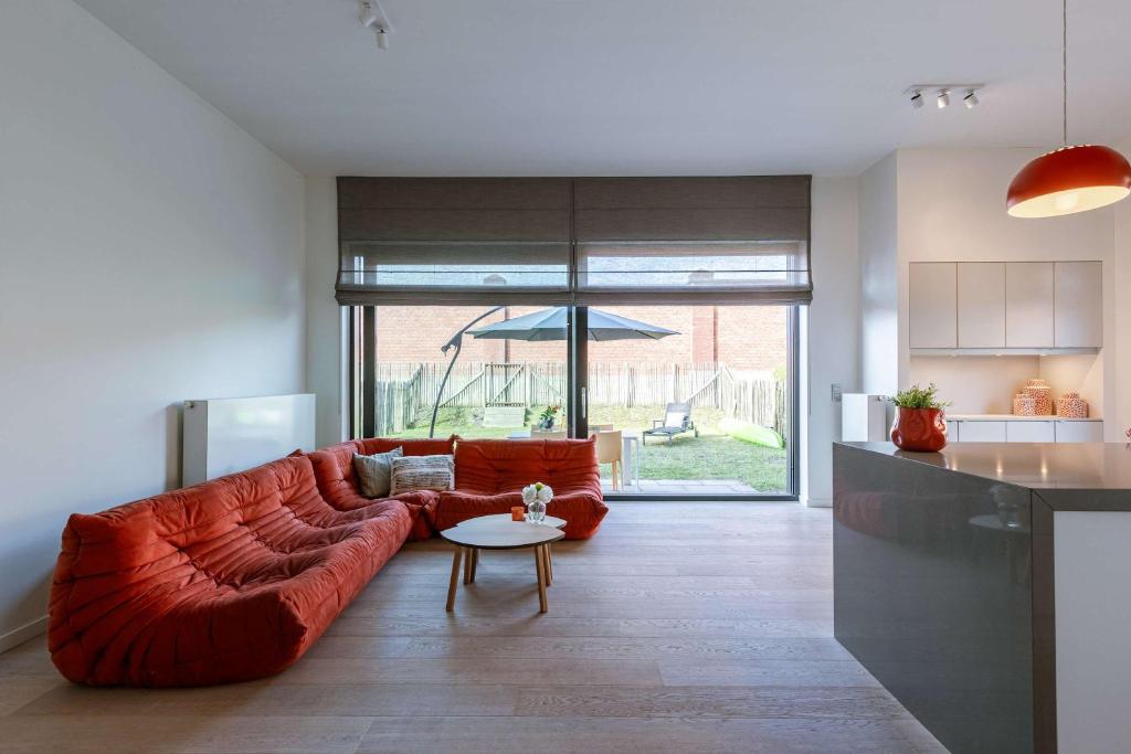Huswell - Cozy Beach Apartment with Garden photo 3