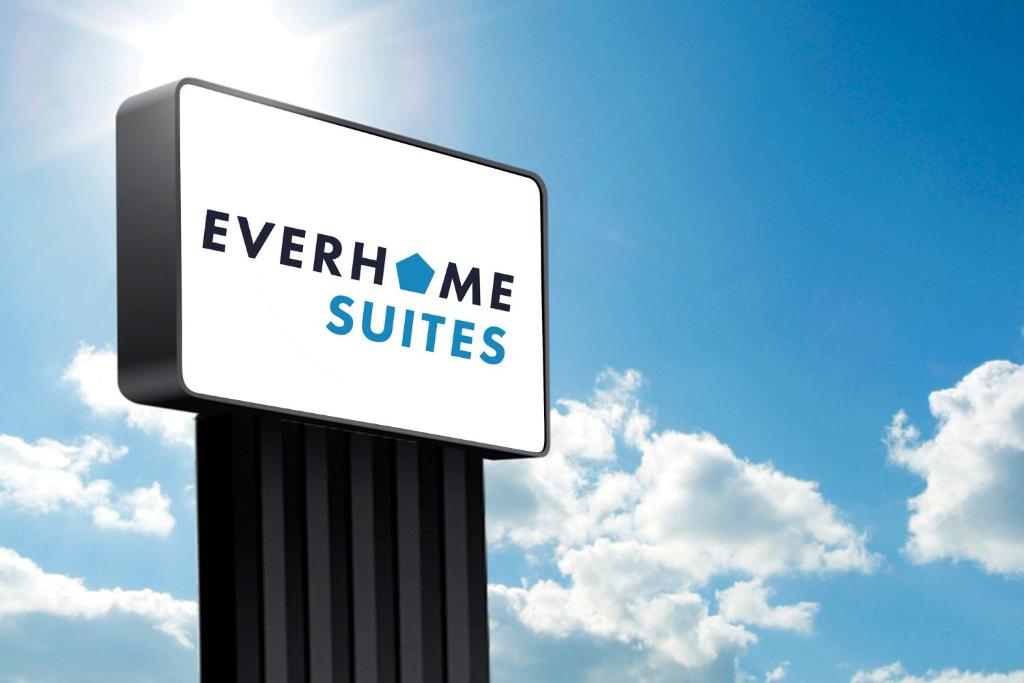 Everhome Suites Ontario image