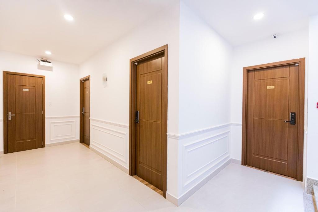 Phú Gia Hotel 99 Đường D1, KDC Him Lam, Tân Hưng, Quận7