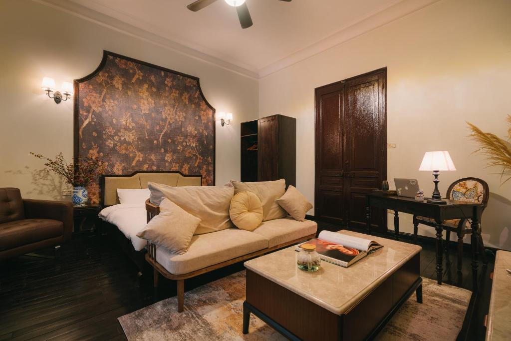 High-class summer palace, 3 bedrooms, 168m2