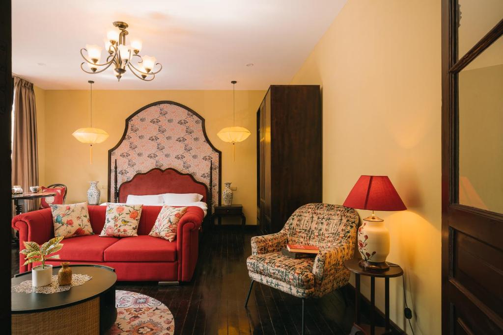 High-class summer palace, 3 bedrooms, 168m2